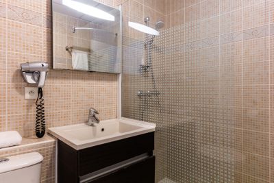 Hapy hotel houdan 78 53 1