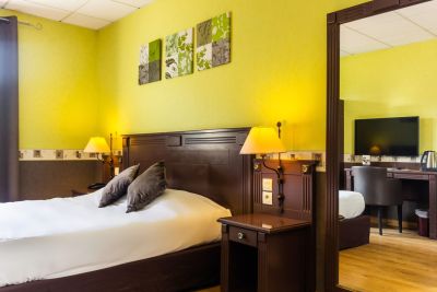 Hapy hotel houdan 78 61 1