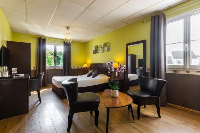 Hapy hotel houdan 78 62 2