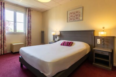 Hapy hotel houdan 78 69 1