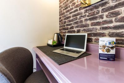 Hapy hotel houdan 78 86 1